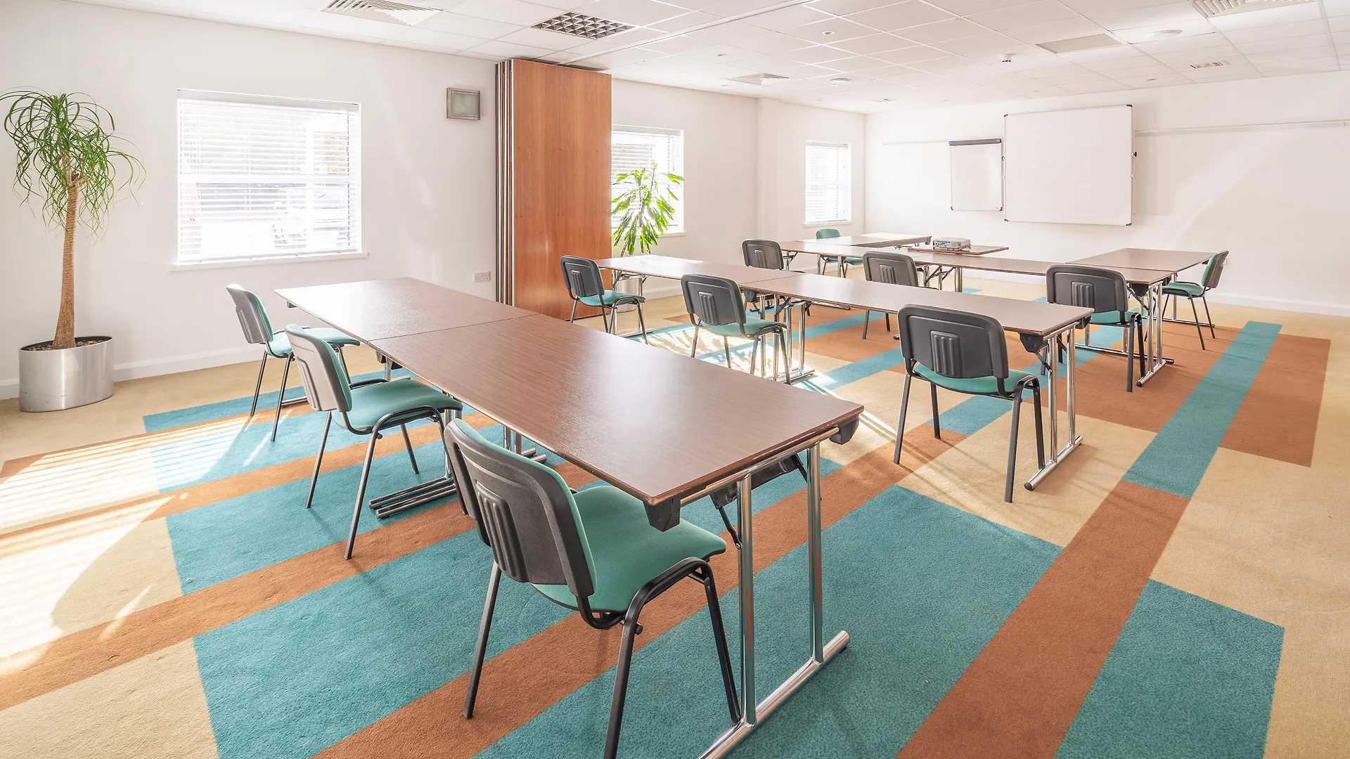 Hotel Holiday Inn Bristol Airport By Ihg Redhill