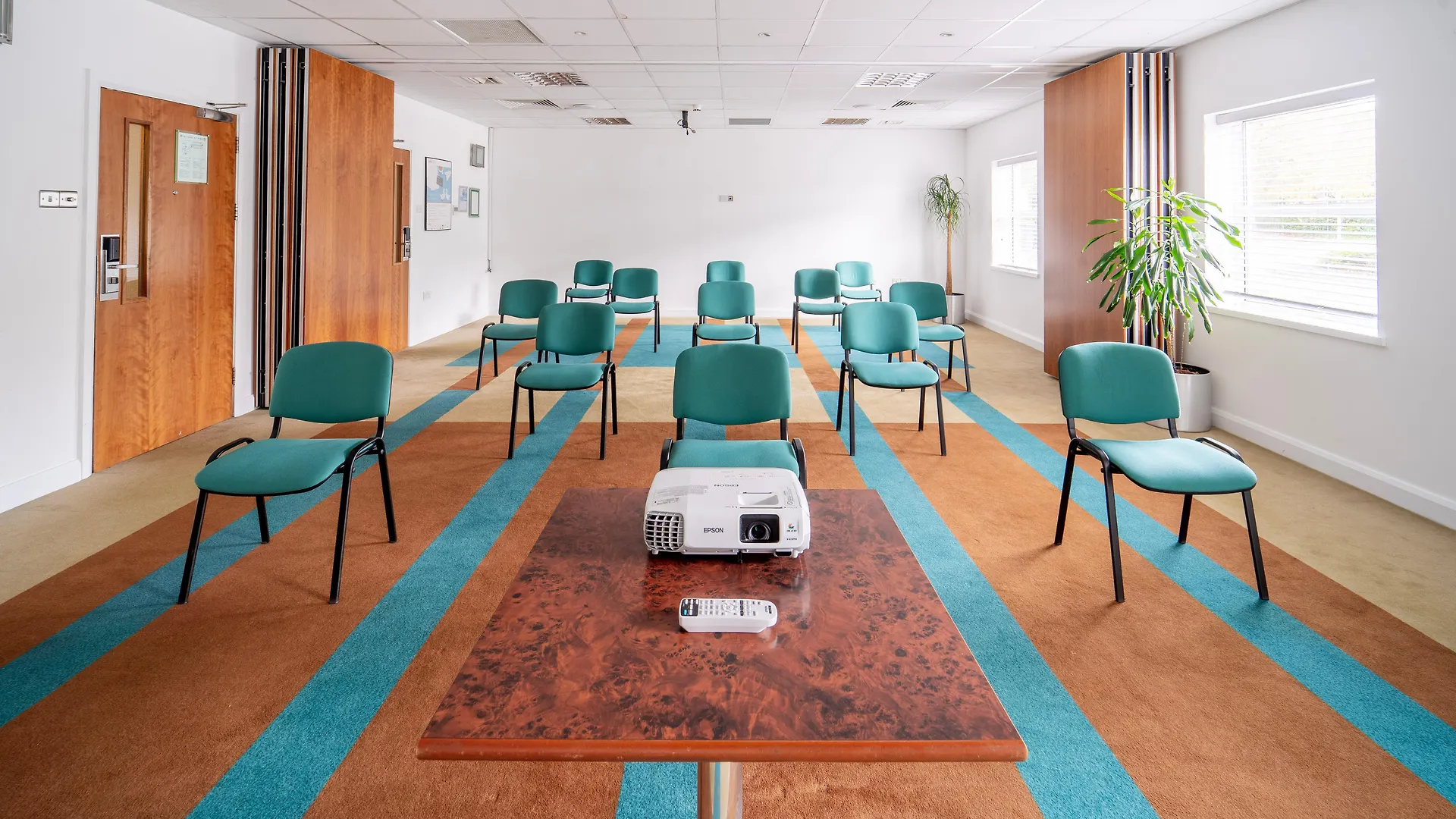 Holiday Inn Bristol Airport By Ihg Redhill  4*, Redhill (Somerset) Verenigd Koninkrijk
