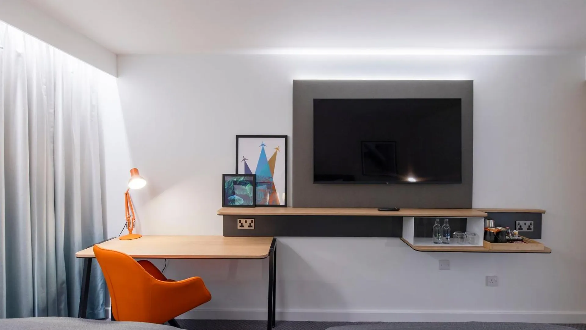 **** Hotel Holiday Inn Bristol Airport By Ihg Redhill  Reino Unido